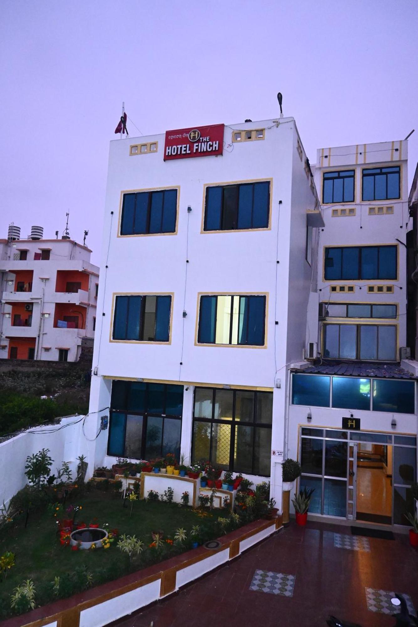 Hotel The Finch Puri Exterior foto