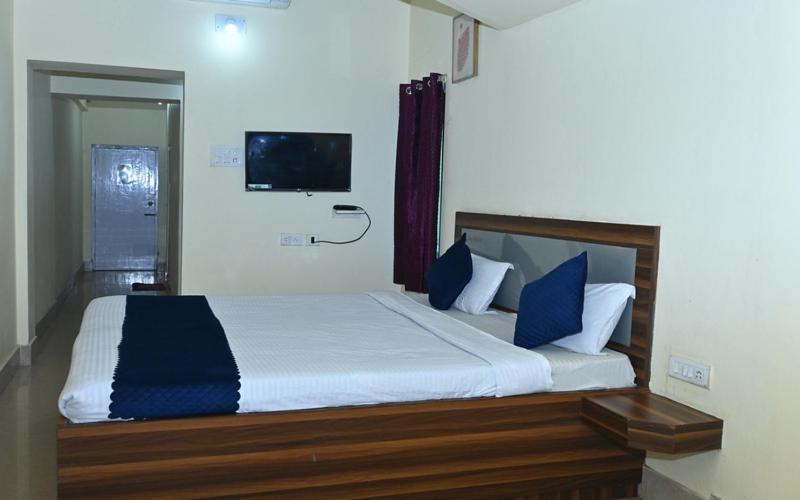 Hotel The Finch Puri Exterior foto